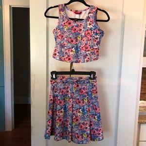 Girls Two Piece Skirt Set